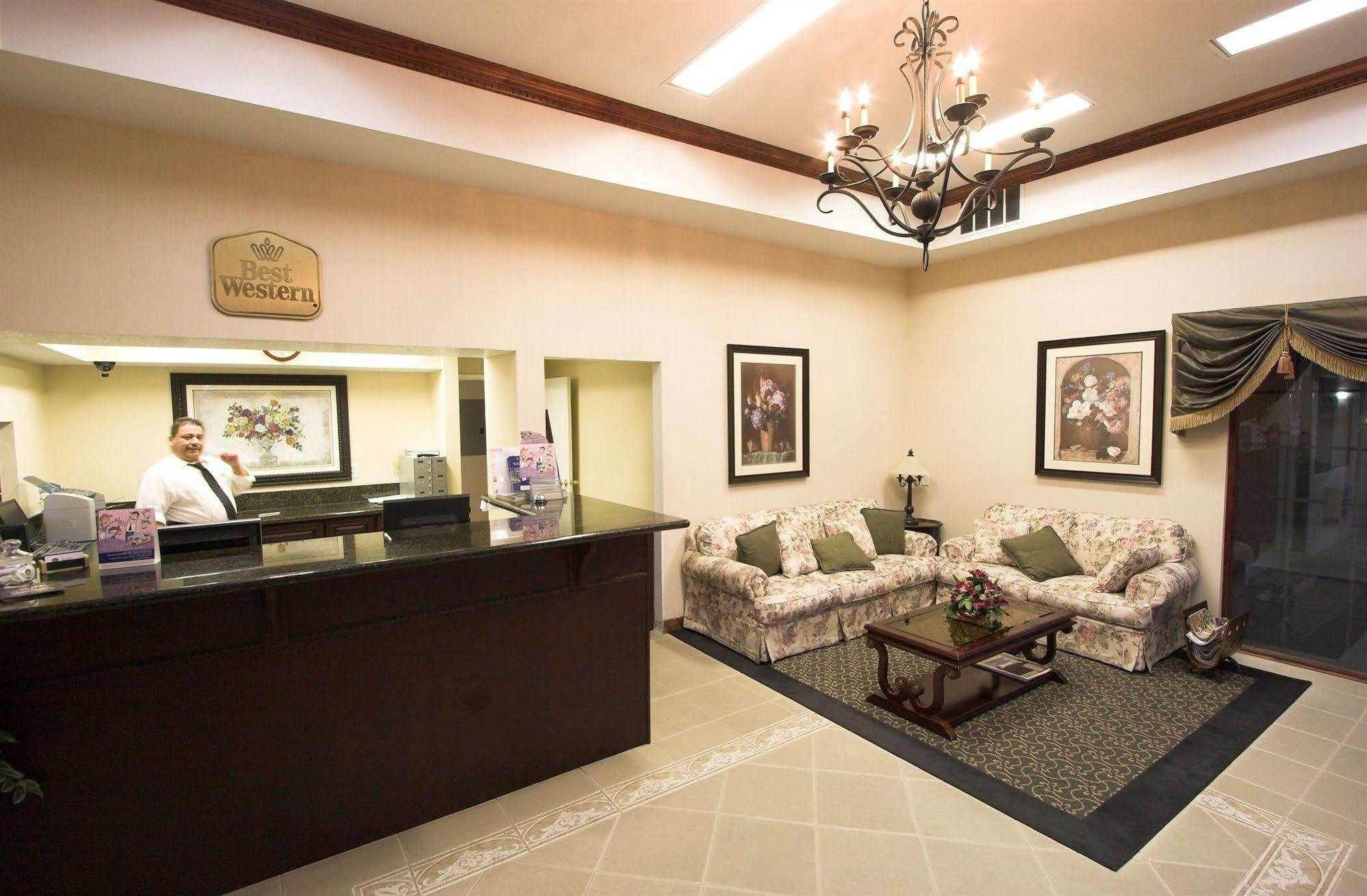 Best Western Desert Winds Mojave Exterior foto